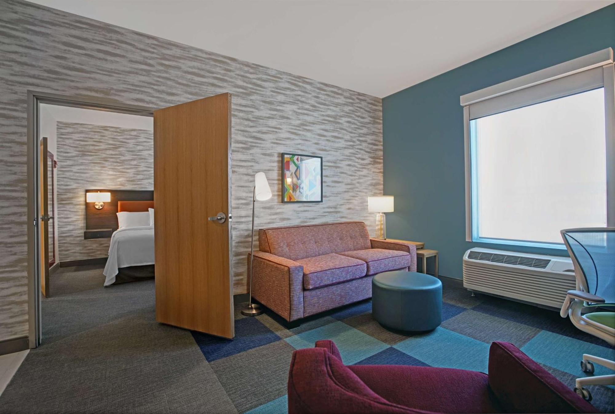 Hotel Home2 By Hilton Pivot Point